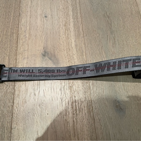 OFF-WHITE Classic Industrial Belt in Grey - Picture 3 of 4